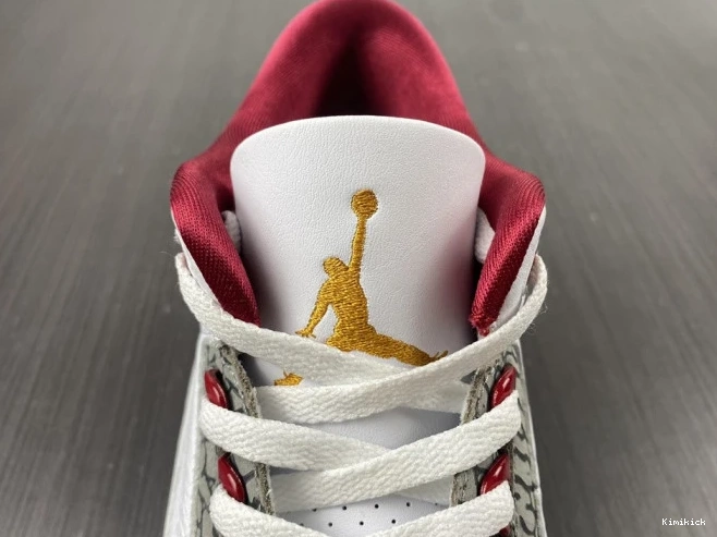 Jordan Cardinal WellDesigned 946 3 Red Retro CT8532- 0610